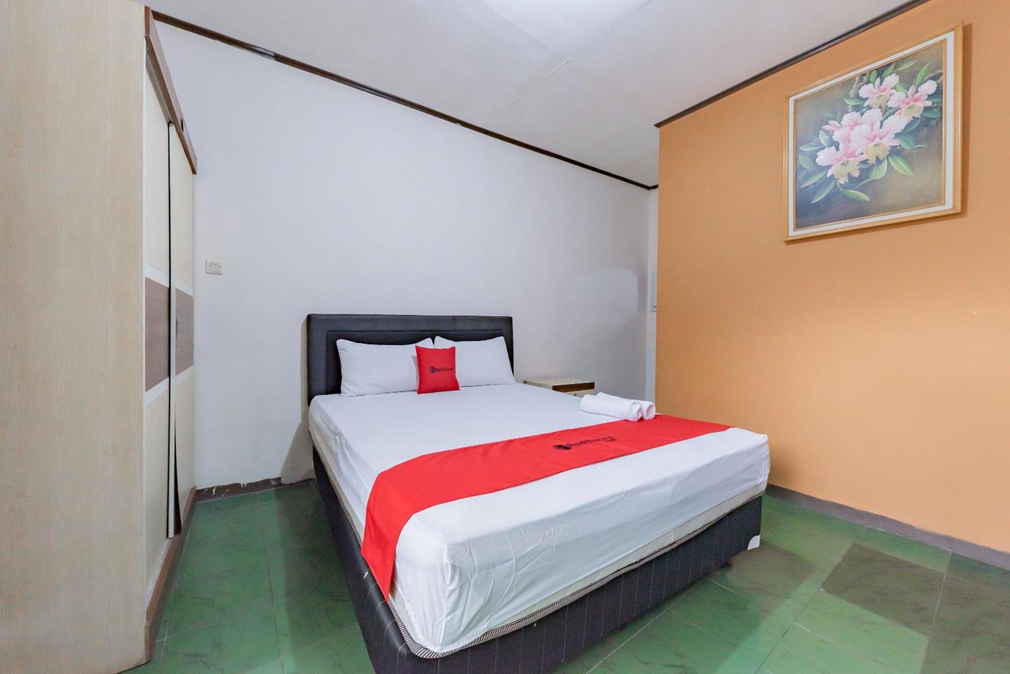 Reddoorz Near Cikole Lembang Hotel Buitenkant foto