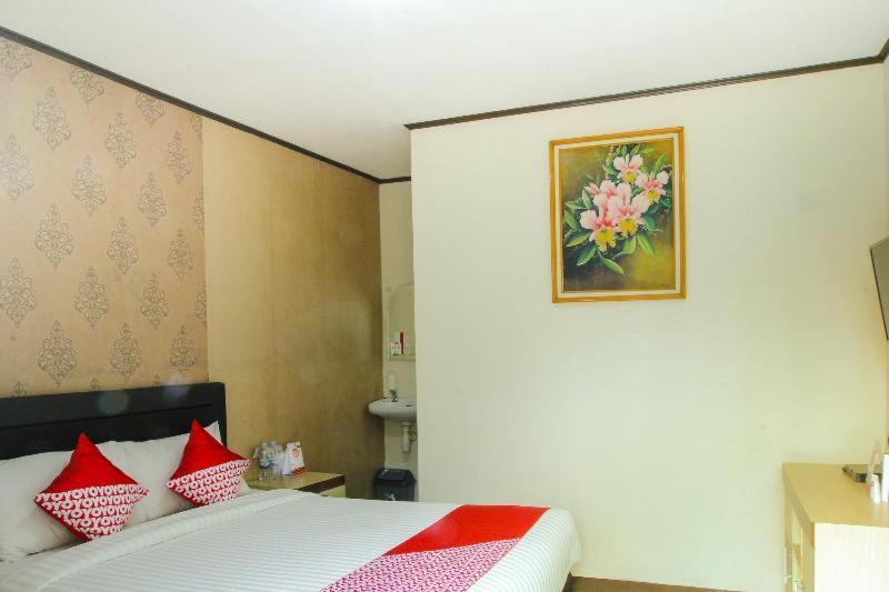 Reddoorz Near Cikole Lembang Hotel Kamer foto