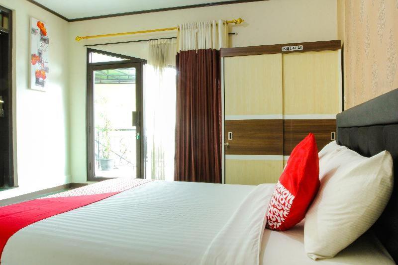 Reddoorz Near Cikole Lembang Hotel Kamer foto