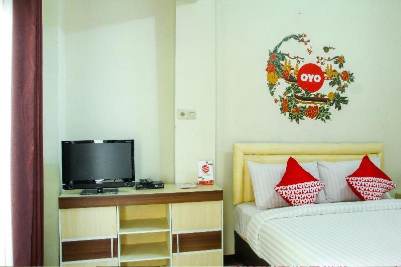 Reddoorz Near Cikole Lembang Hotel Kamer foto