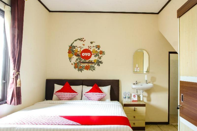 Reddoorz Near Cikole Lembang Hotel Kamer foto